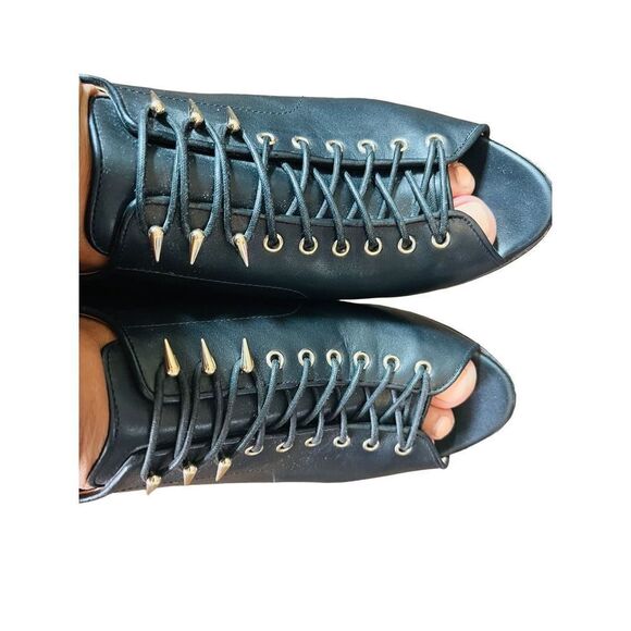 Givenchy Authentic Gladiator Sandal size 10 - Picture 3 of 9